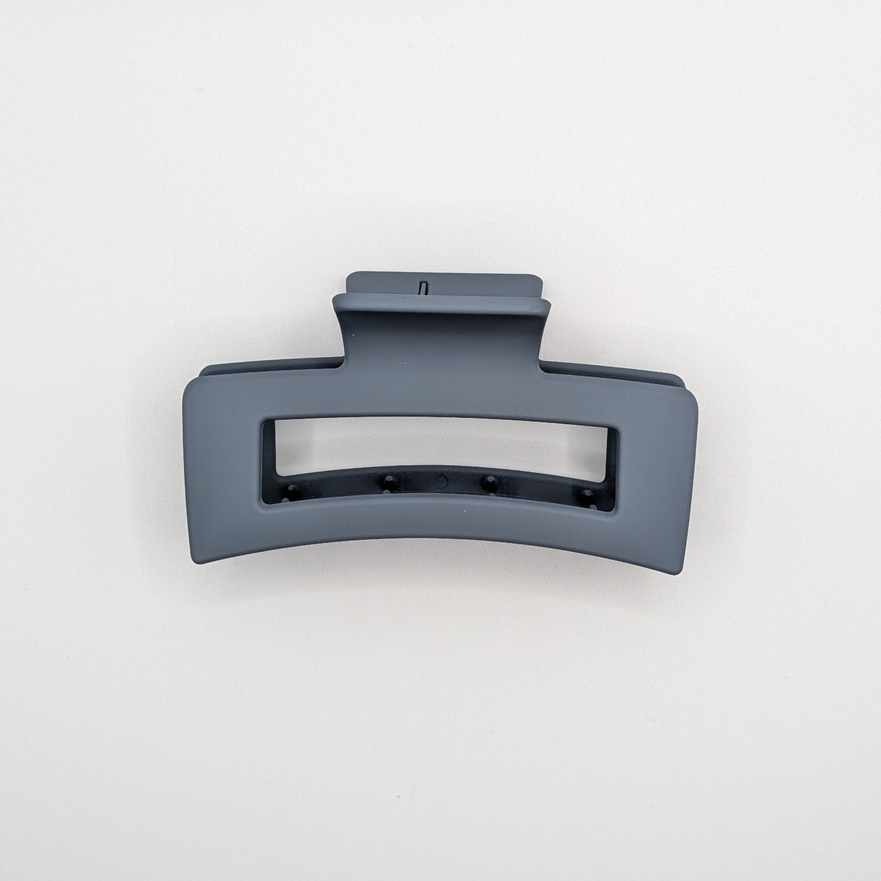 Blaues Galaxie Mosaik - Side view of 8cm matte grey rectangle hair claw.

Seitenansicht der 8cm matten grauen rechteckigen Haarklammer