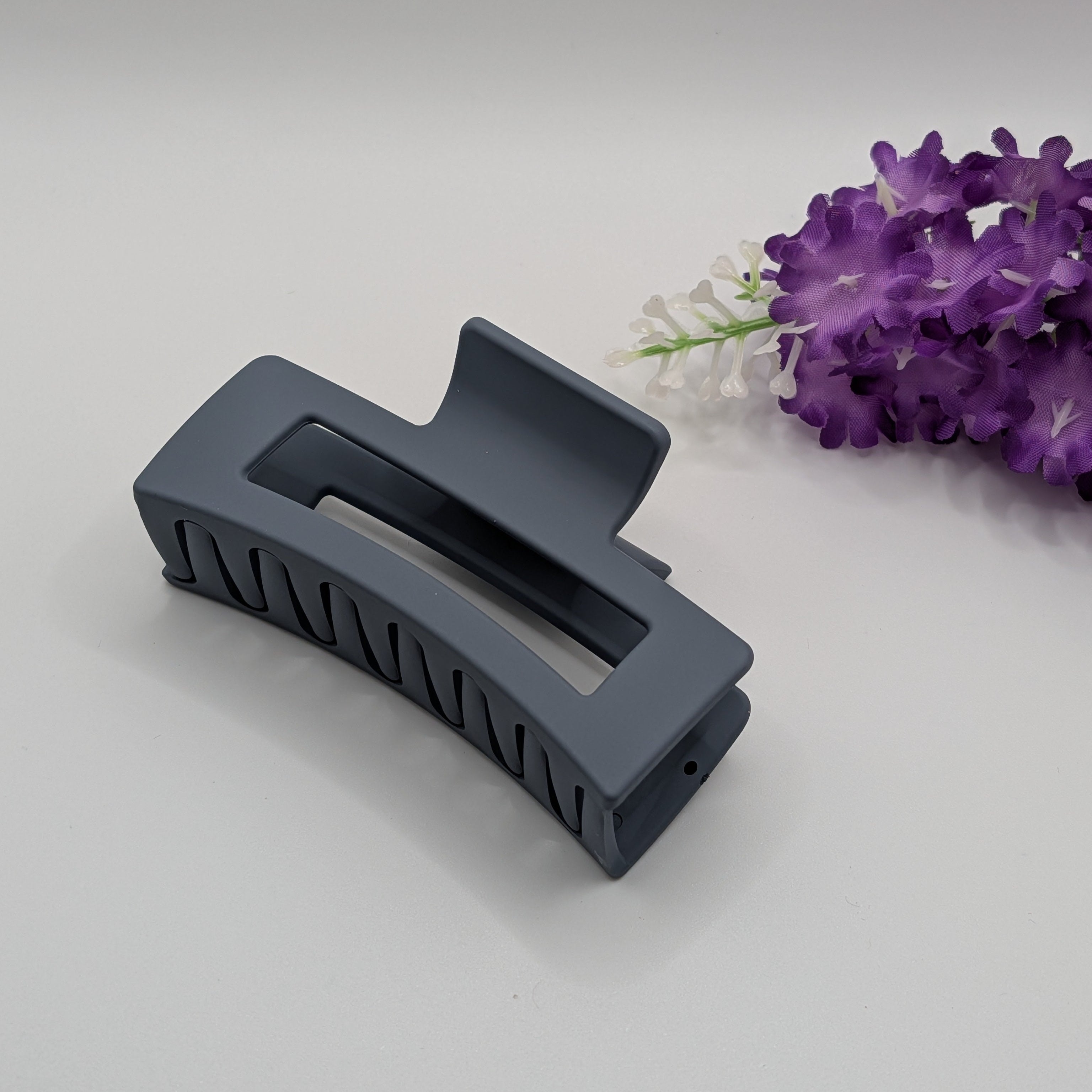 Blaues Galaxie Mosaik - 8cm matte slate grey rectangle hair claw for styling

8cm matte schiefergraue rechteckige Haarklammer für Styling